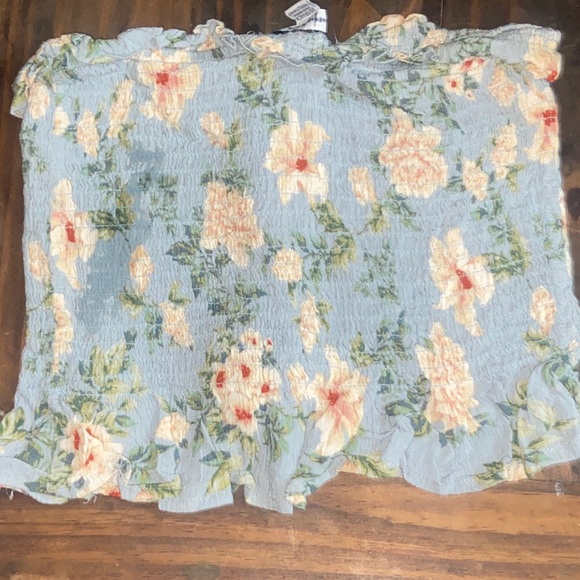 American Eagle Outfitters Gray and Green Textured Top - Picture 3 of 3